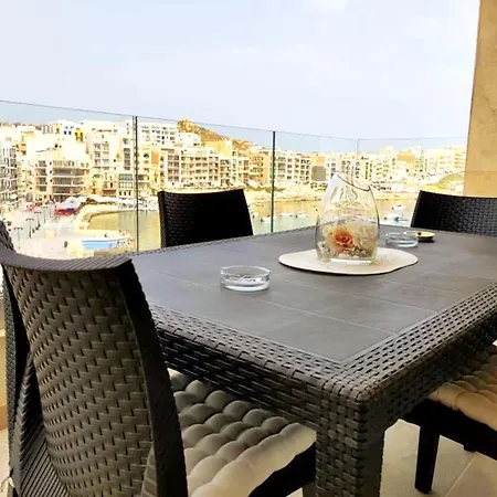 Grandblue Vista Marsalforn, State-of-the-art 2br Seafront Luxury Marsalforn